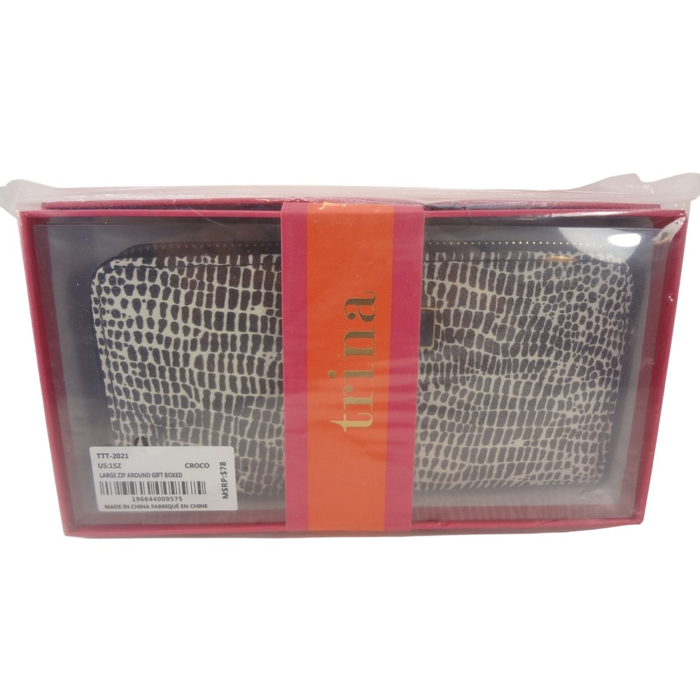 Trina Turk Zip Around Wallet Black White NEW Croco Embossed TTT-2021